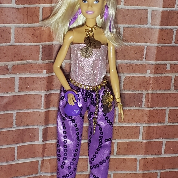Restyled Barbies - Picture 6 of 12